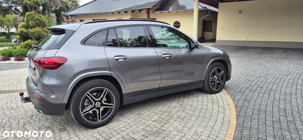 Mercedes-Benz GLA 220 d 4-Matic AMG Line - 5