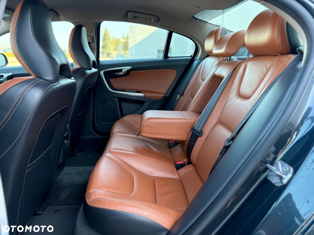 Volvo S60 ver-t3-momentum - 15