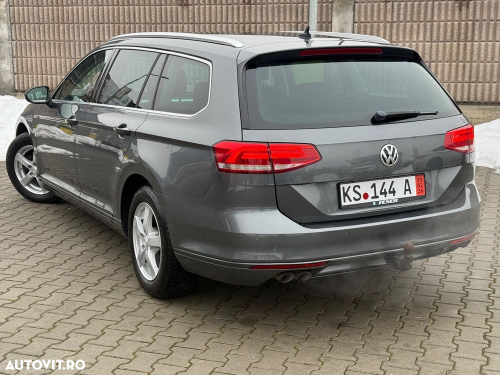 Volkswagen Passat 2.0 TDI SCR 4Motion DSG Comfortline - 6