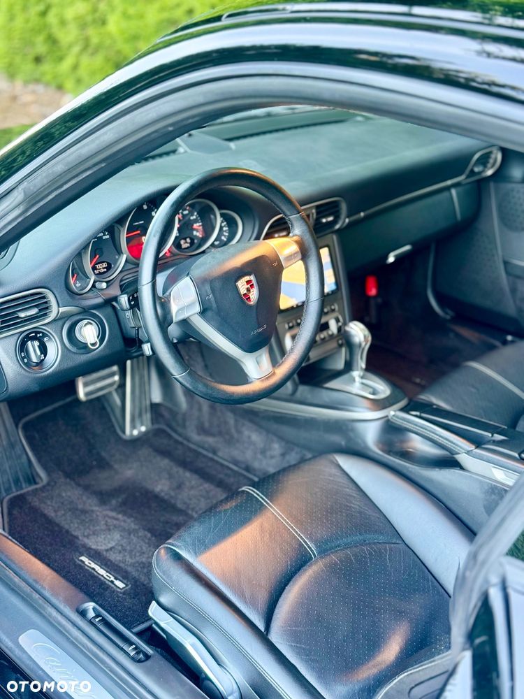 Porsche 911 Carrera Tiptronic S - 9