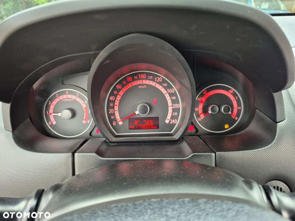 Kia Ceed 1.4 CVVT Dream-Team Edition - 21