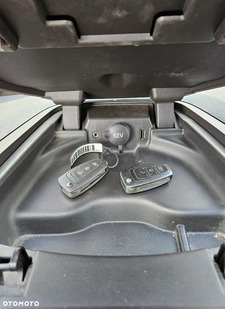 Ford Transit Custom - 10