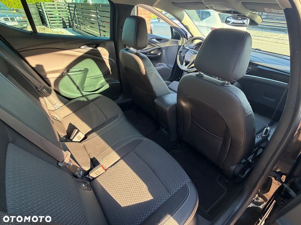 Opel Astra 1.4 Turbo Innovation - 27