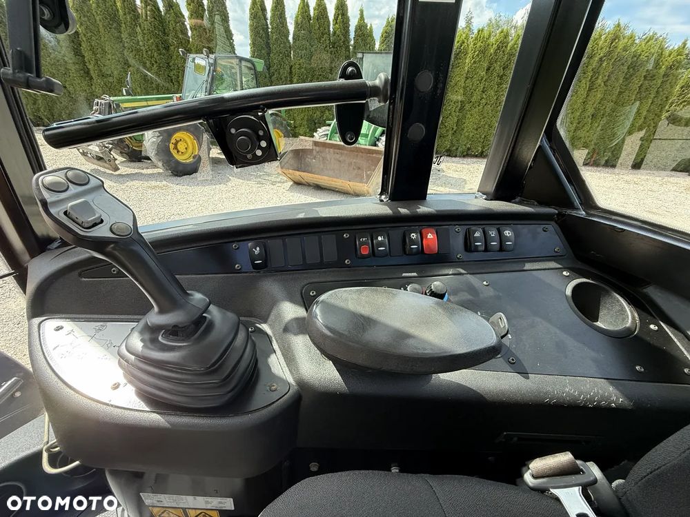 JCB 407 T4 / 2019 ROK / SILNIK 4-CYL BEZ DPF I ADBLUE / PIĘKNA / ORYGINAŁ / ZADBANA / SPROWADZONA Z NIEMIEC / MAŁE GABARYTY / SILNA / 406 408 409 60 70 M 506 509 - 17