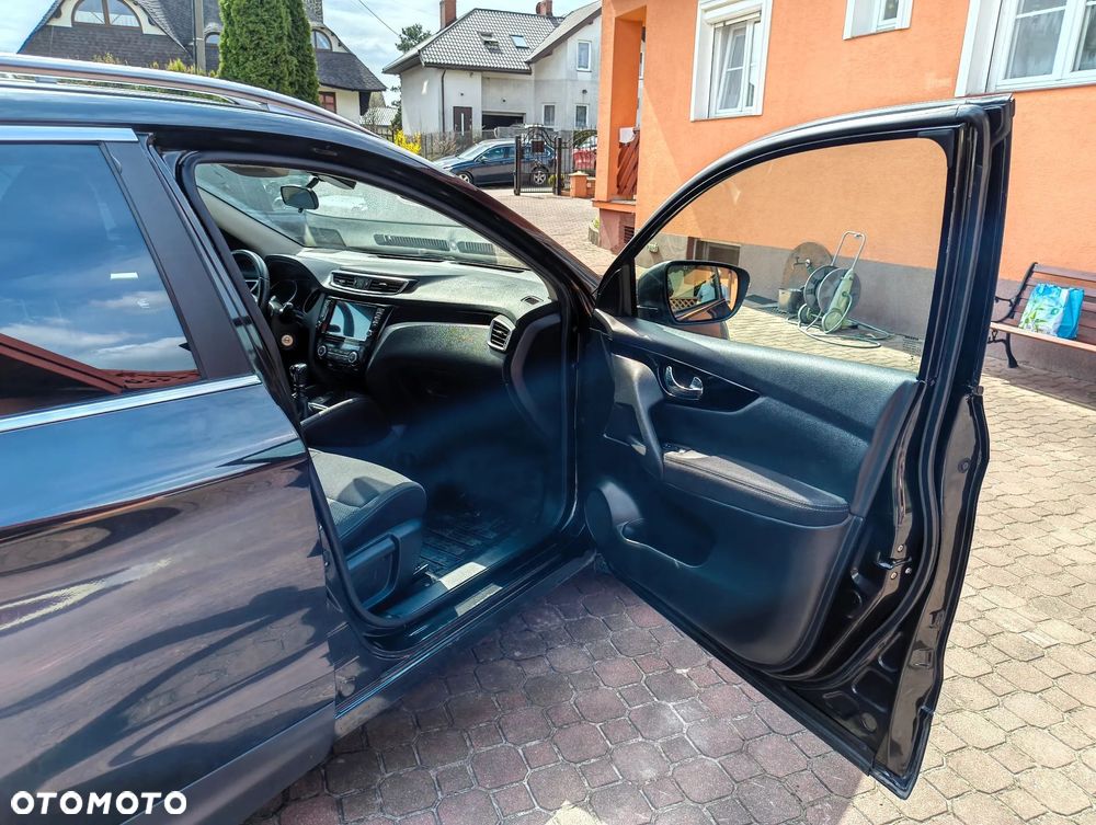 Nissan Qashqai - 11
