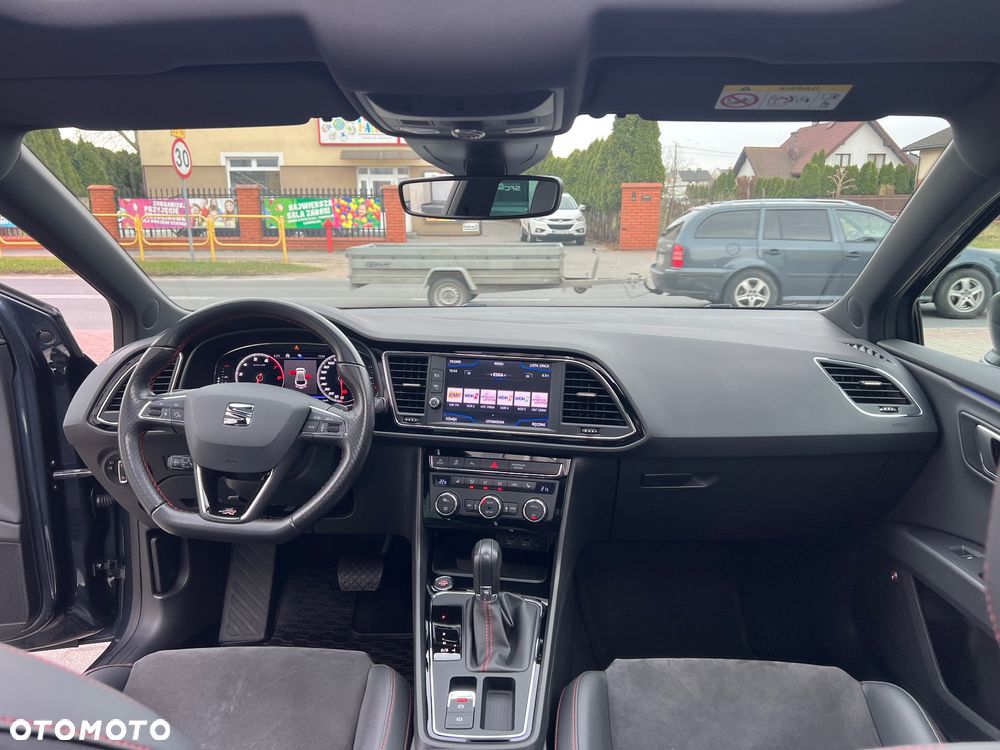 Seat Leon 1.5 eTSI OPF DSG FR Black Edition - 11