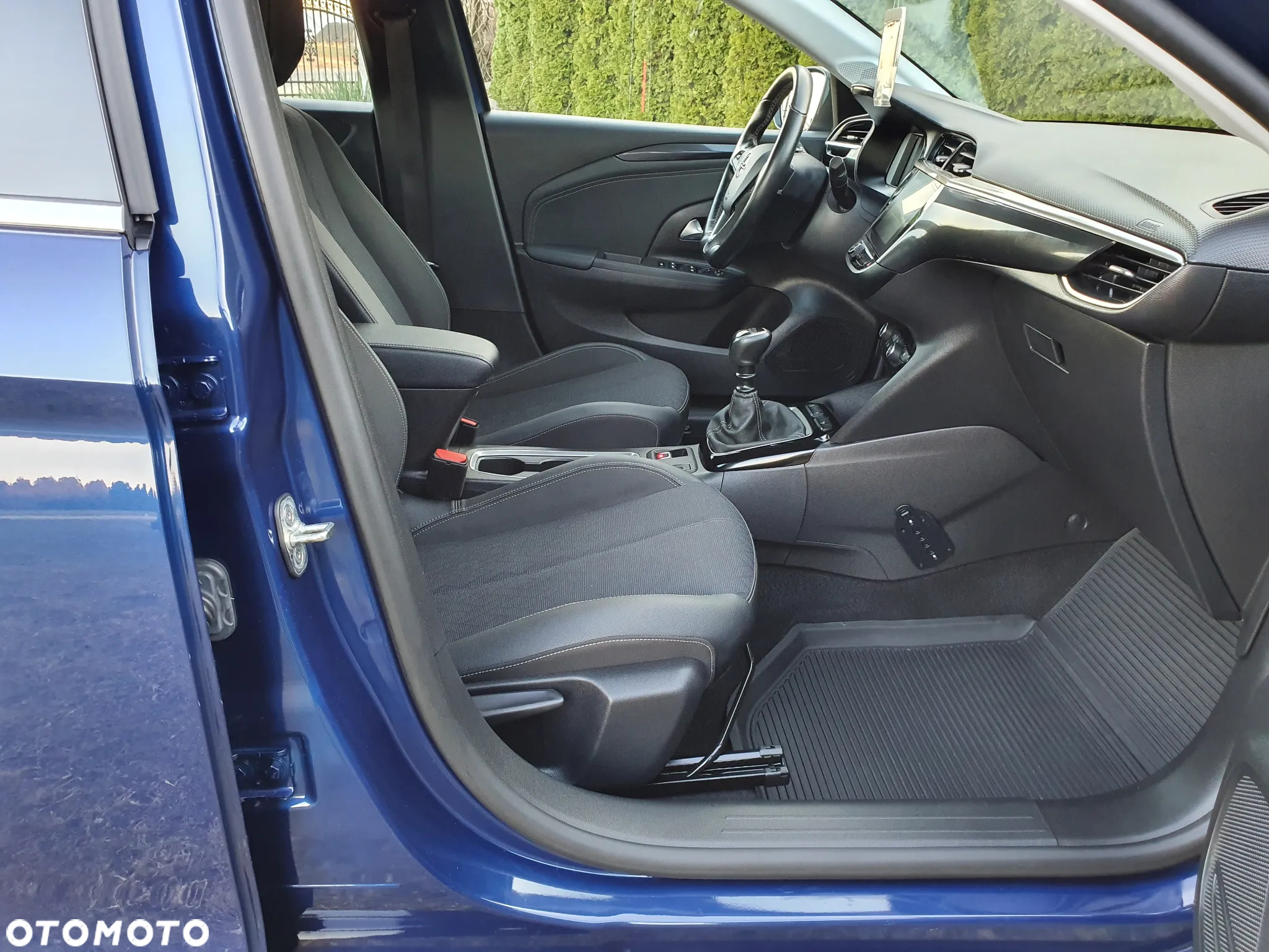 Opel Corsa 1.2 Business S&S - 17