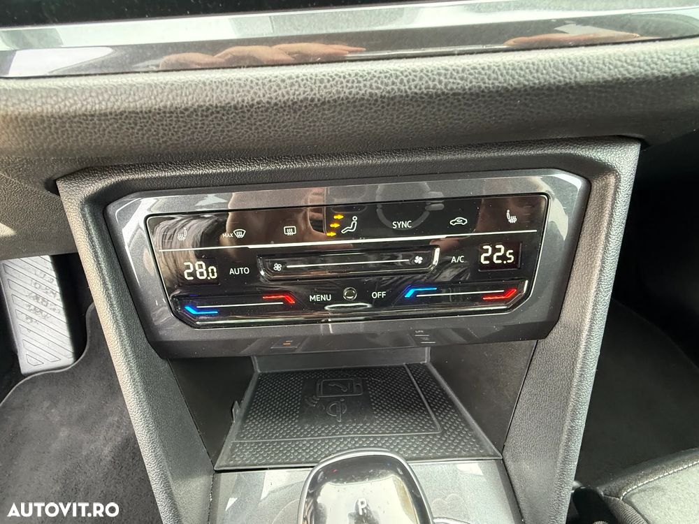 Volkswagen Tiguan 2.0 TDI SCR DSG ACTIVE - 13