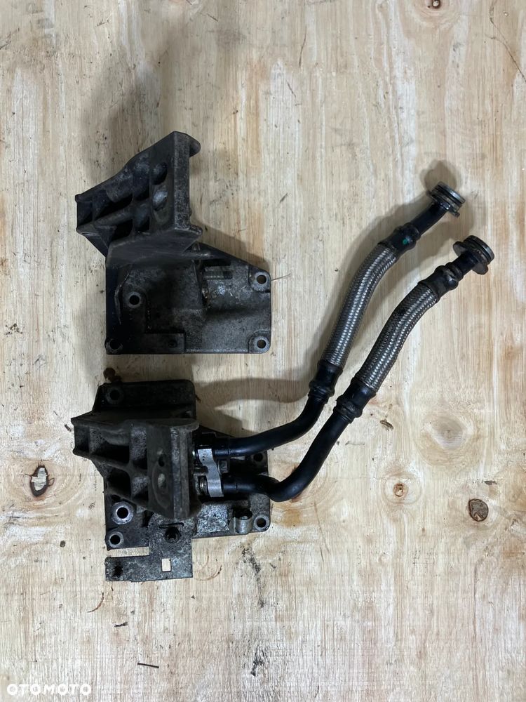 ŁAPA SILNIKA BMW E38 V8 M60 3.0 4.0  LEWA WSPORNIK MOCOWNIE 1704583 1745741 E39 M62 - 2