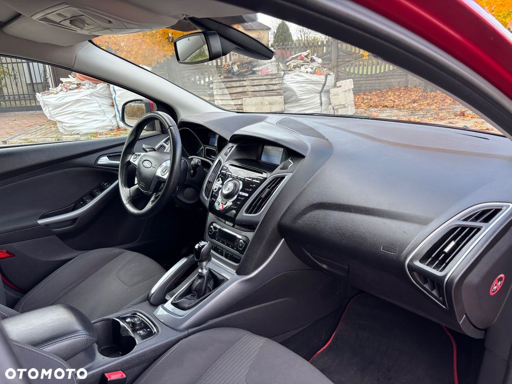 Ford Focus - 16