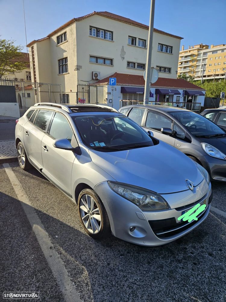 Renault Mégane Sport Tourer 1.5 dCi Dynamique - 1