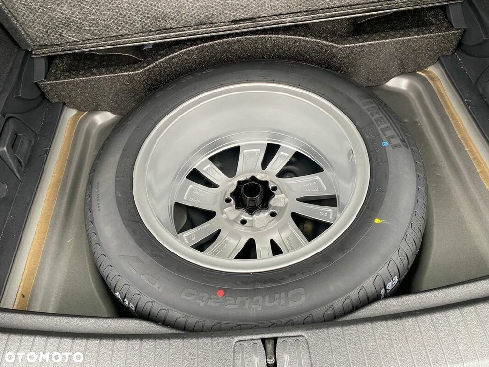 Volkswagen Touran 1.5 TSI EVO Comfortline - 23