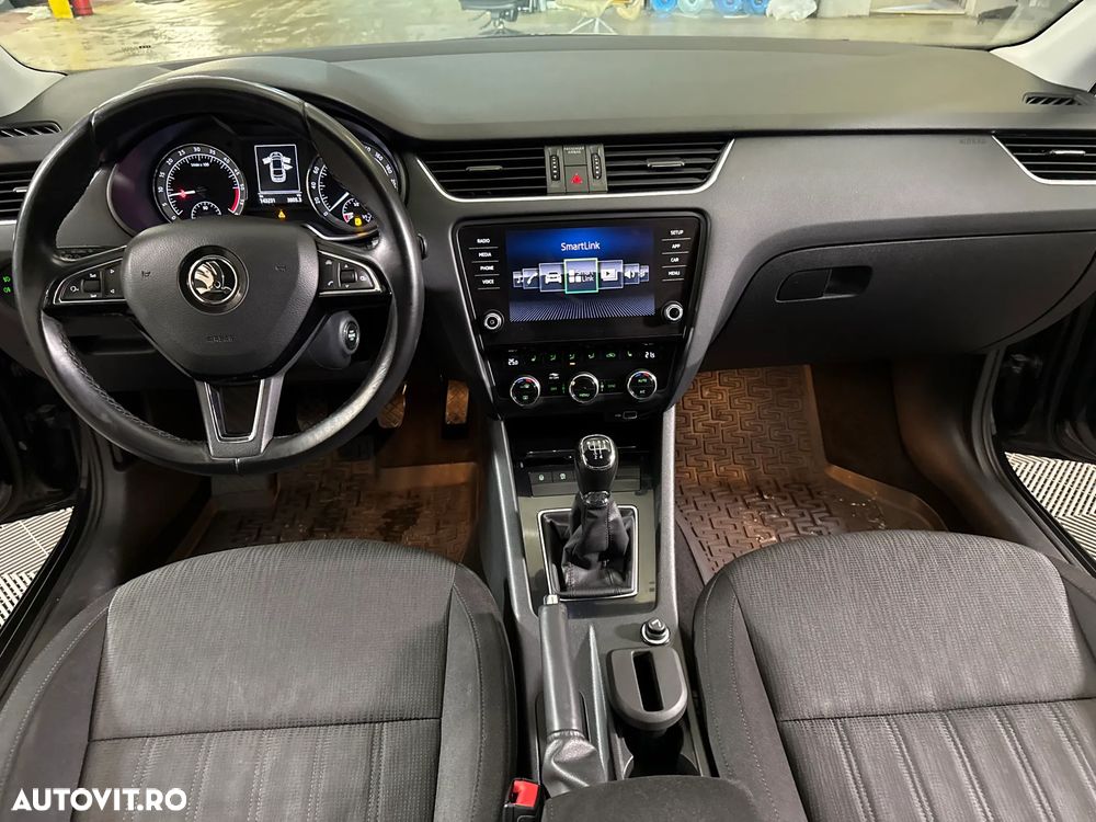 Skoda Octavia - 9