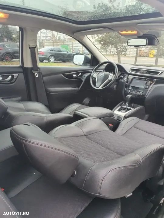 Nissan Qashqai 1.6 DCI Xtronic TEKNA+ - 6