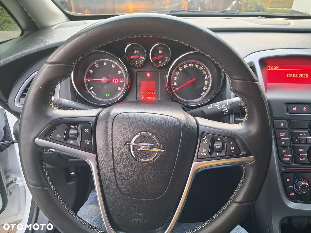 Opel Astra 1.6 Cosmo - 11