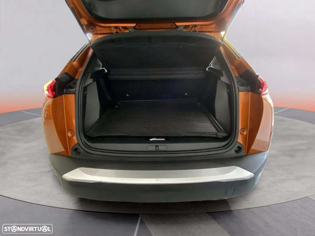 Peugeot 2008 1.5 BlueHDi GT Line EAT8 - 12