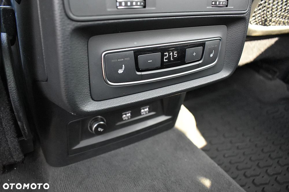 Audi Q7 55 TFSI quattro tiptronic - 13