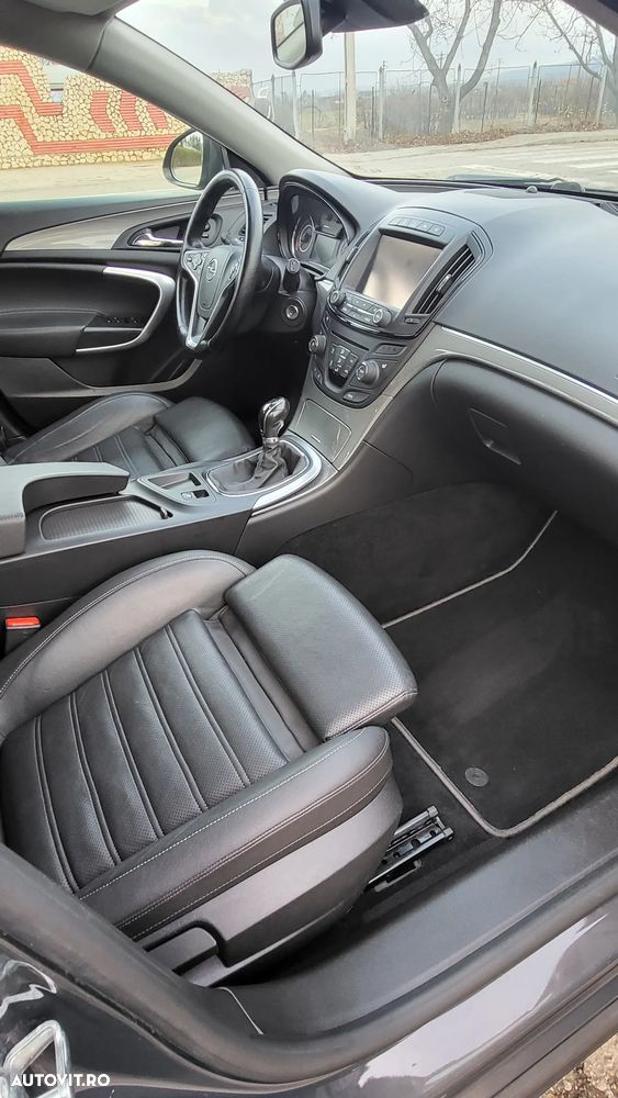 Opel Insignia 1.6 CDTI Sports Tourer ecoFLEXStart/Stop - 11