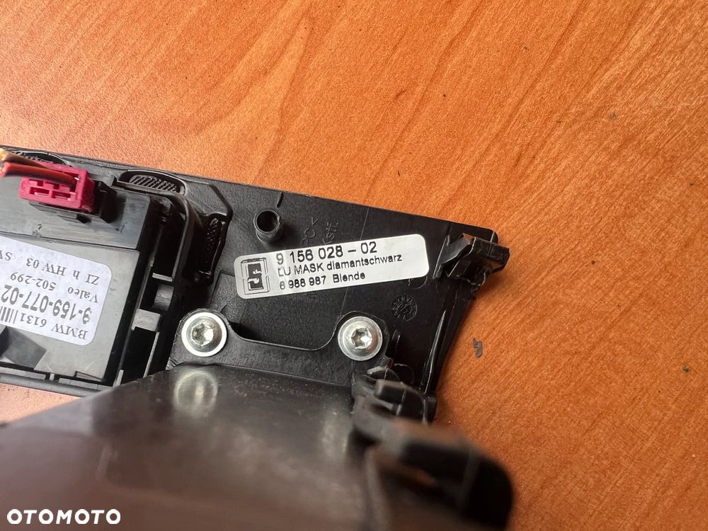 RAMKA KONSOLI ŚRODKOWA BMW E60 E61 9156028 - 5