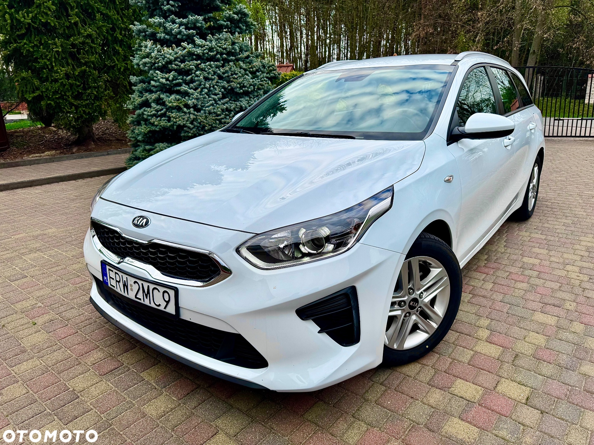 Kia Ceed - 6
