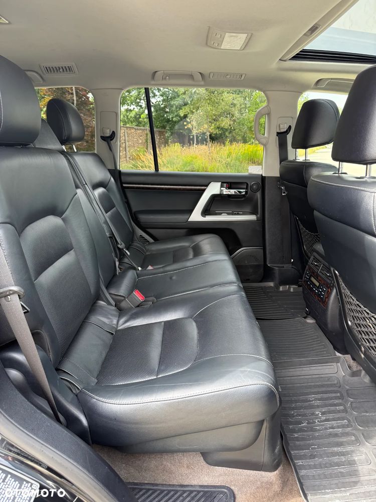 Toyota Land Cruiser LC 4.5 D-4D Prestige - 8