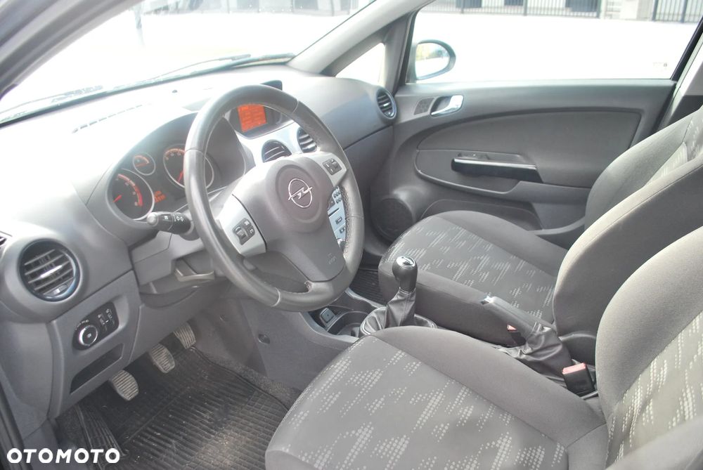 Opel Corsa - 5