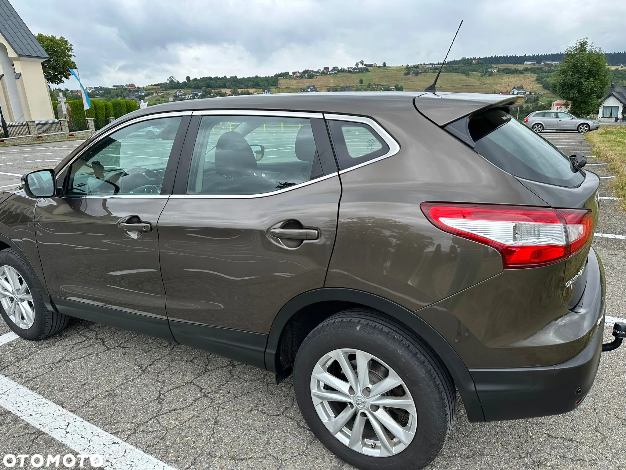 Nissan Qashqai 1.6 dCi ALL-MODE 4x4i PREMIER - 10