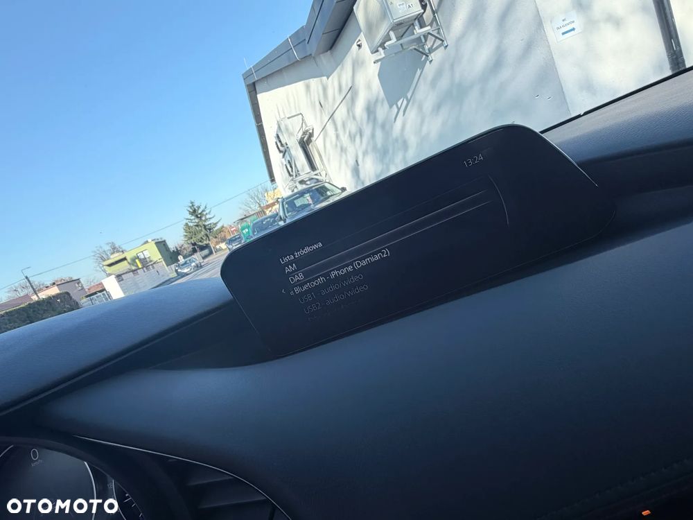 Mazda 3 SKYACTIV-X 2.0 M-Hybrid SELECTION - 22