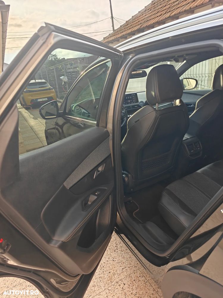 Peugeot 3008 1.6 PureTech Turbo S&S EAT8 GT-Line - 23