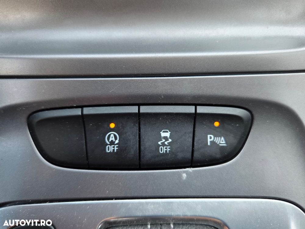 Opel Astra 1.6 D Start/Stop Automatik Business - 27