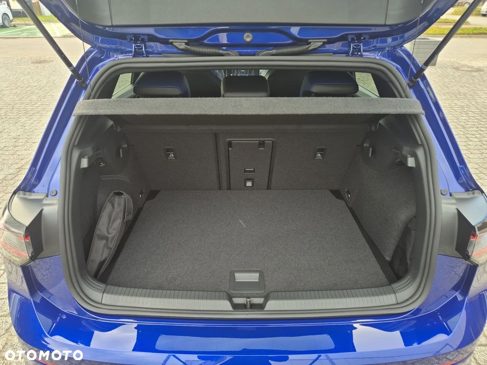 Volkswagen Golf 2.0 TSI 4Motion R DSG - 17