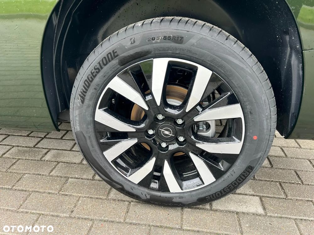 Opel Combo XL 1.5 BlueHDi S&S GS EAT8 - 25