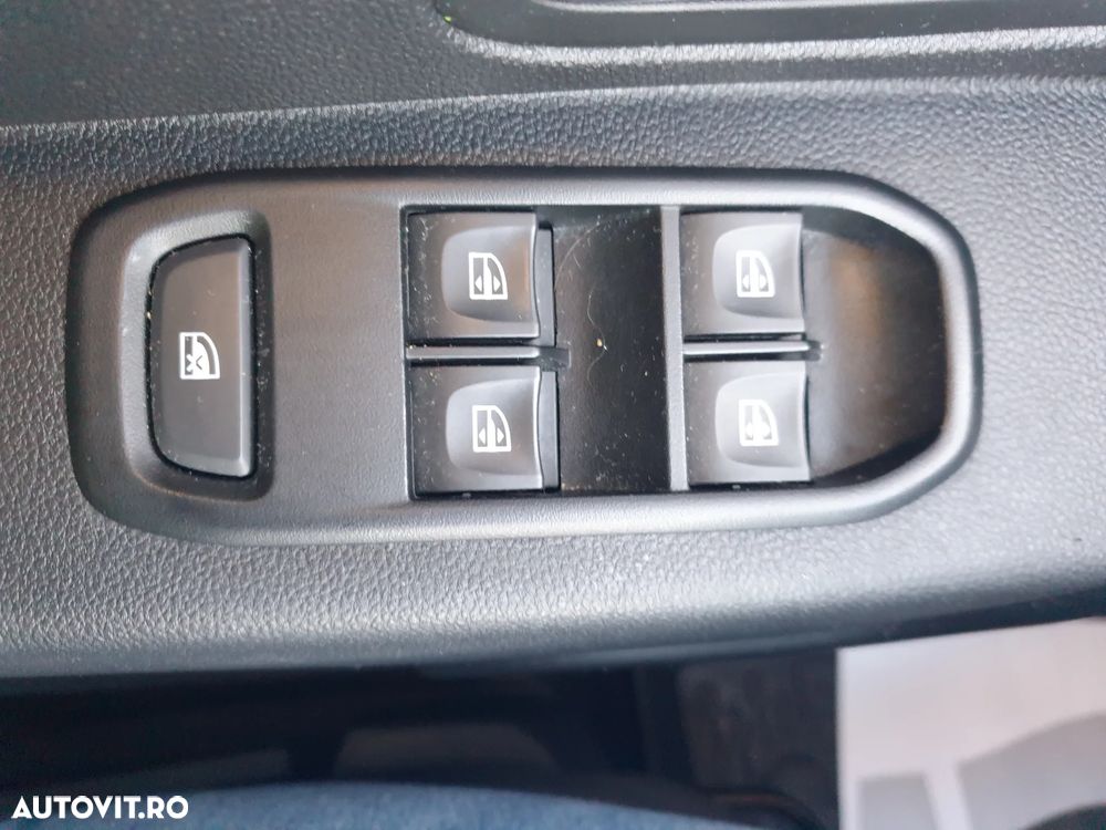 Dacia Duster 1.5 Blue dCi Prestige - 31