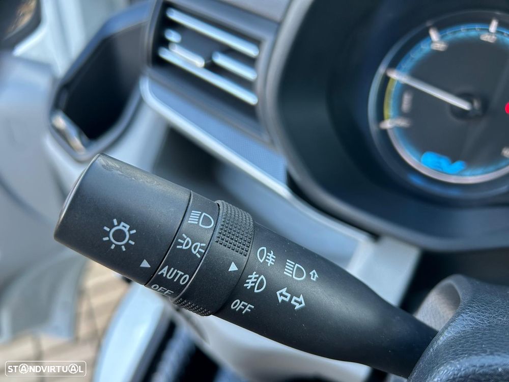 Maxus E-DELIVER 9 72KWh IVA DEDUTIVEL - 17