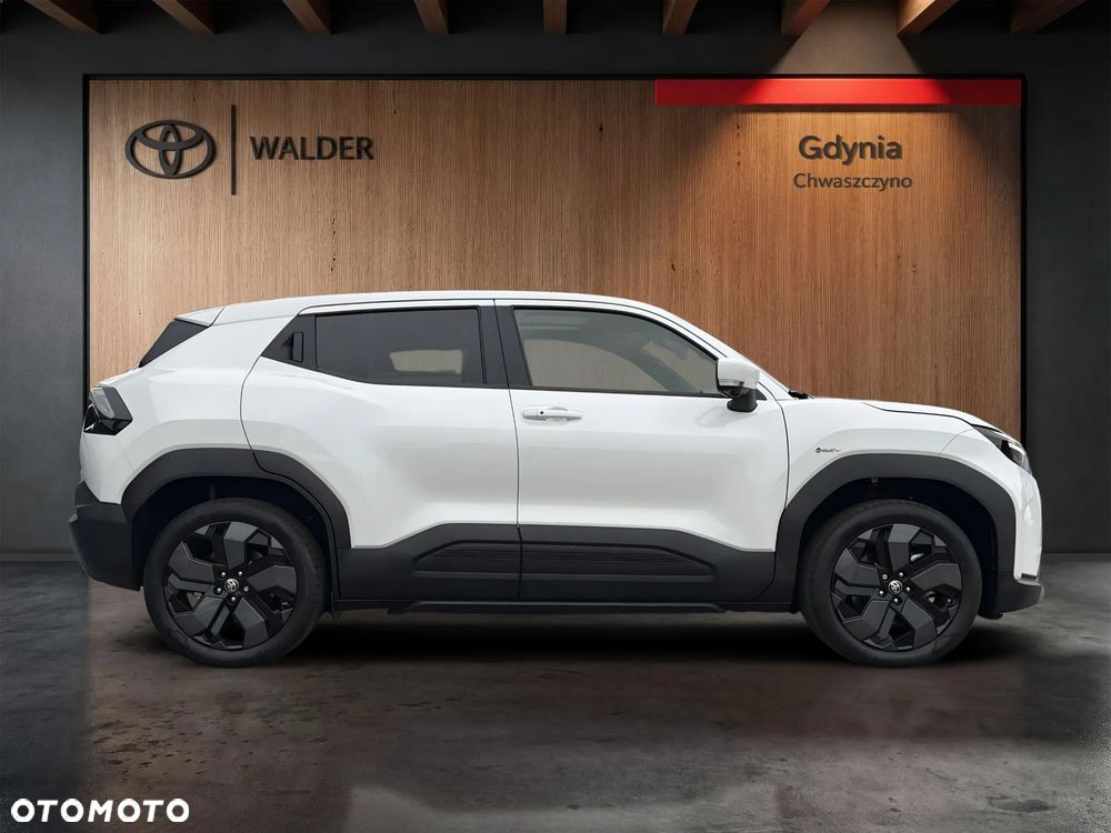 Toyota Urban Cruiser 61kWh Executive - 7