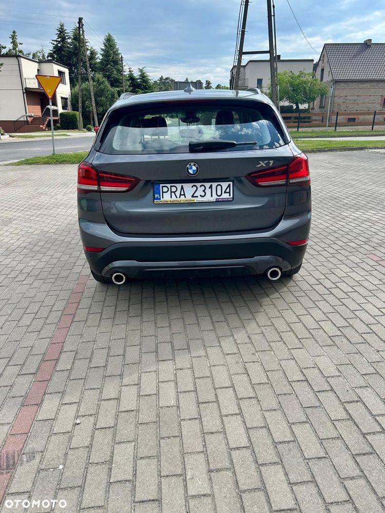 BMW X1 xDrive20d Sport Line - 4