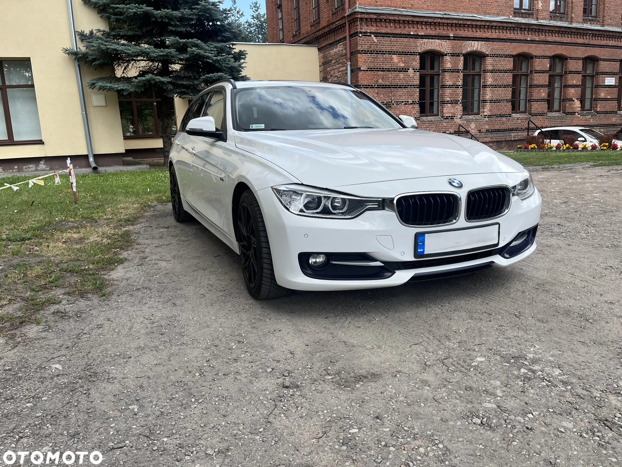 BMW Seria 3 318d Sport Line - 6