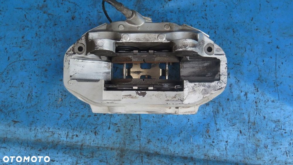 ZACISK PRZÓD PRAWY MERCEDES GLC W253 AMG - 3