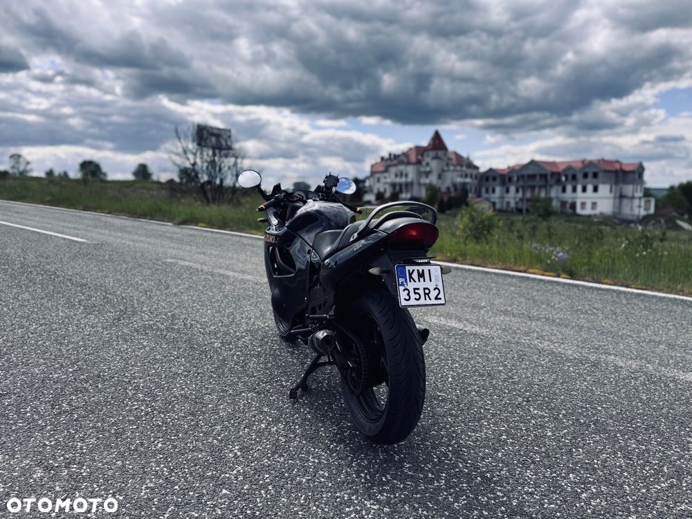 Suzuki GSX-F - Katana - 2
