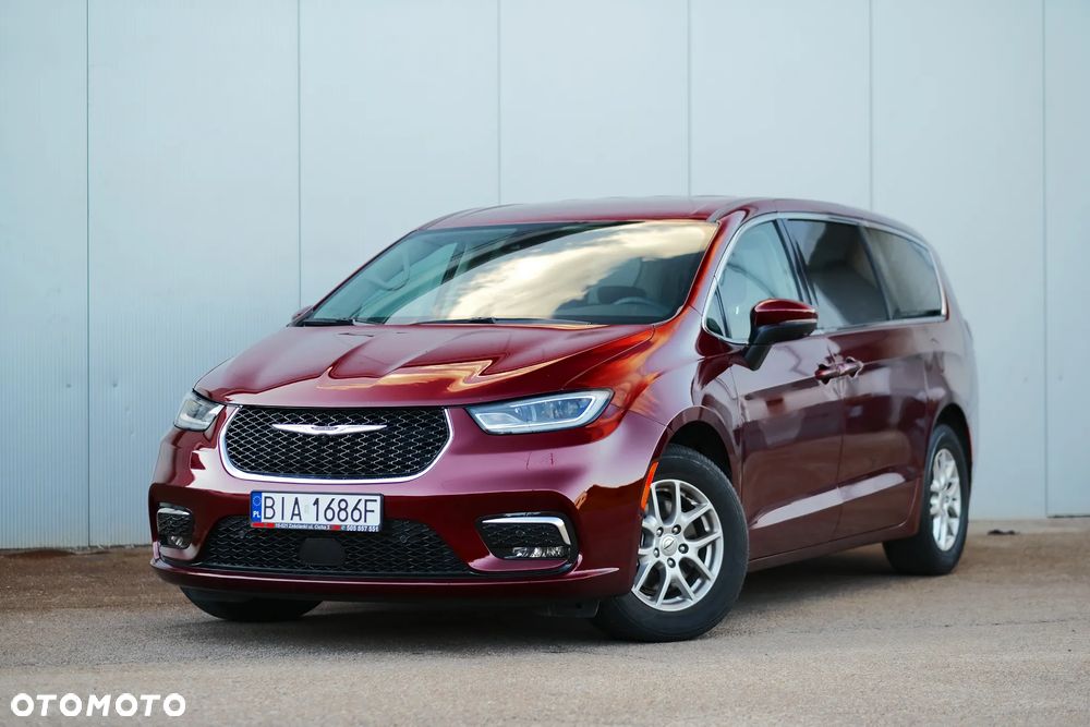 Chrysler Pacifica - 6