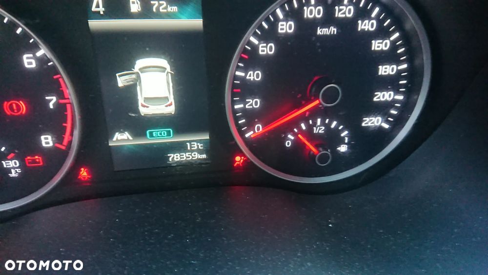 Kia Rio - 32