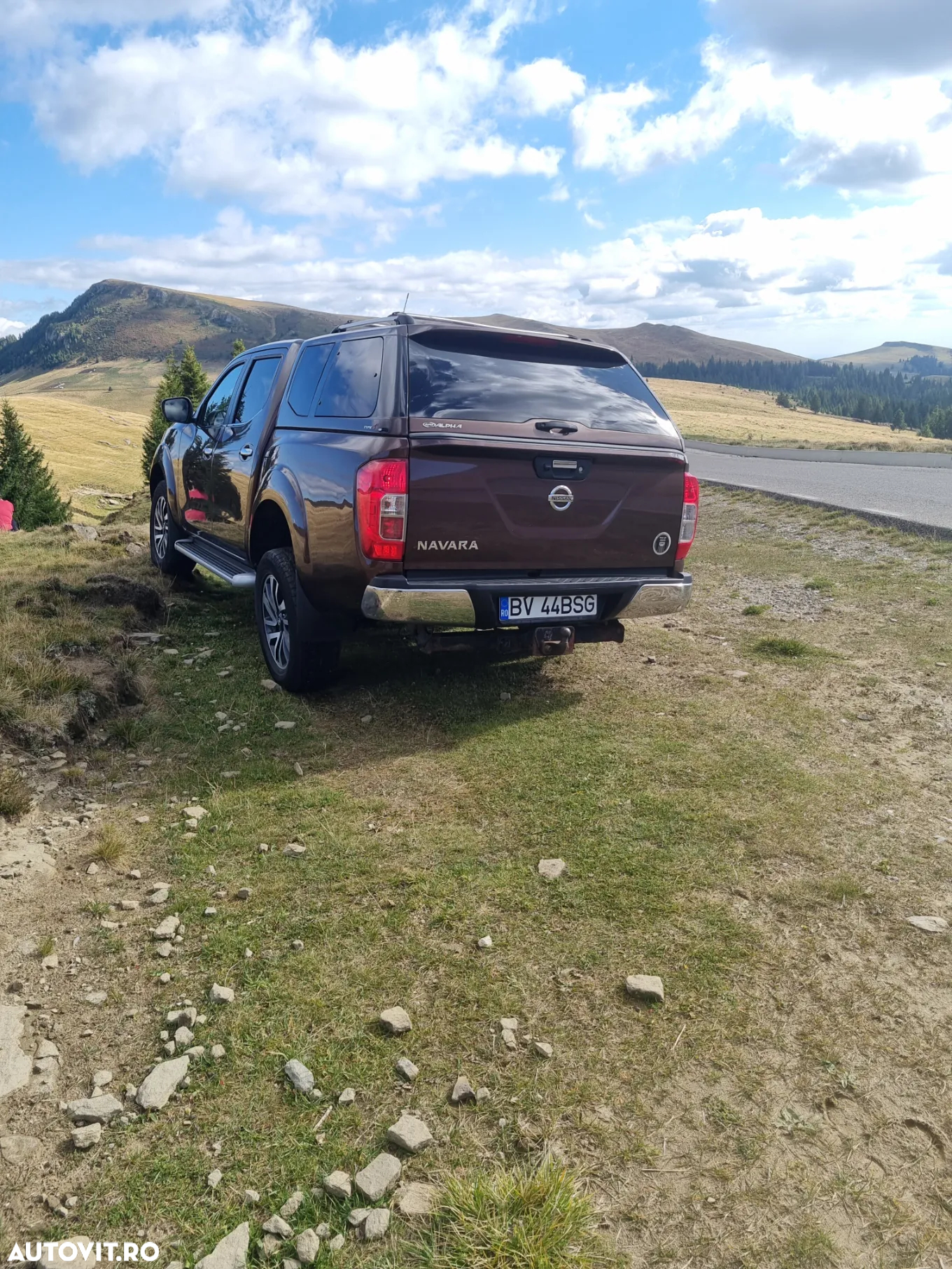 Nissan Navara 2.3 dCi Bi Turbo Double Cab Tekna Aut. - 2