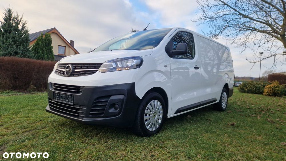 Opel Vivaro - 8