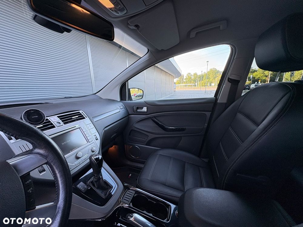 Ford Kuga 2.0 TDCi 4WD Titanium Plus - 32