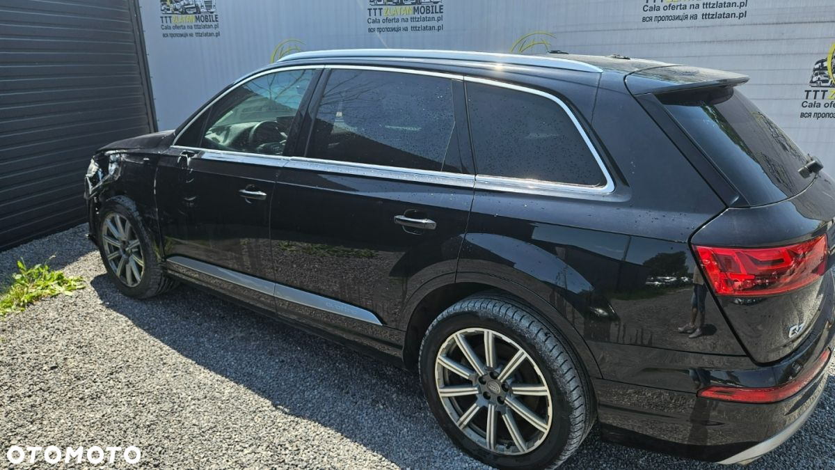 Audi Q7 - 24