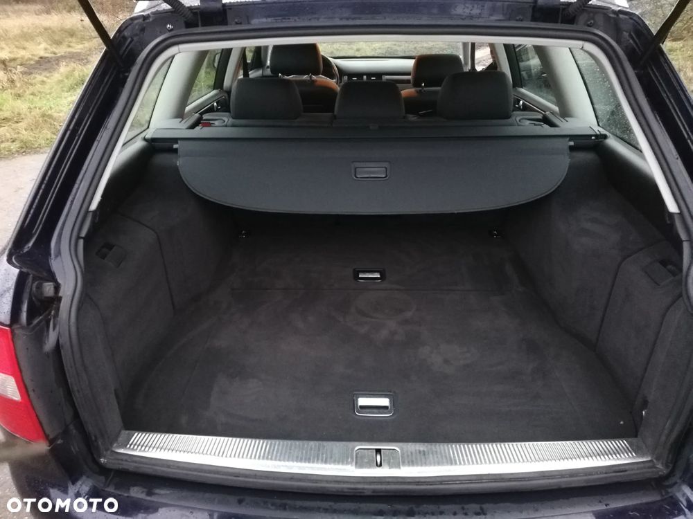 Audi A6 Avant 2.4 - 11