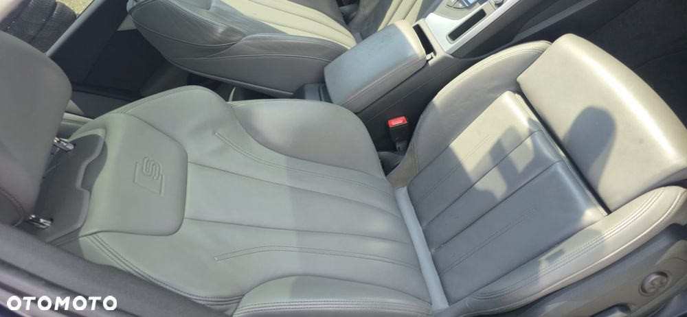 Audi A4 Allroad - 33