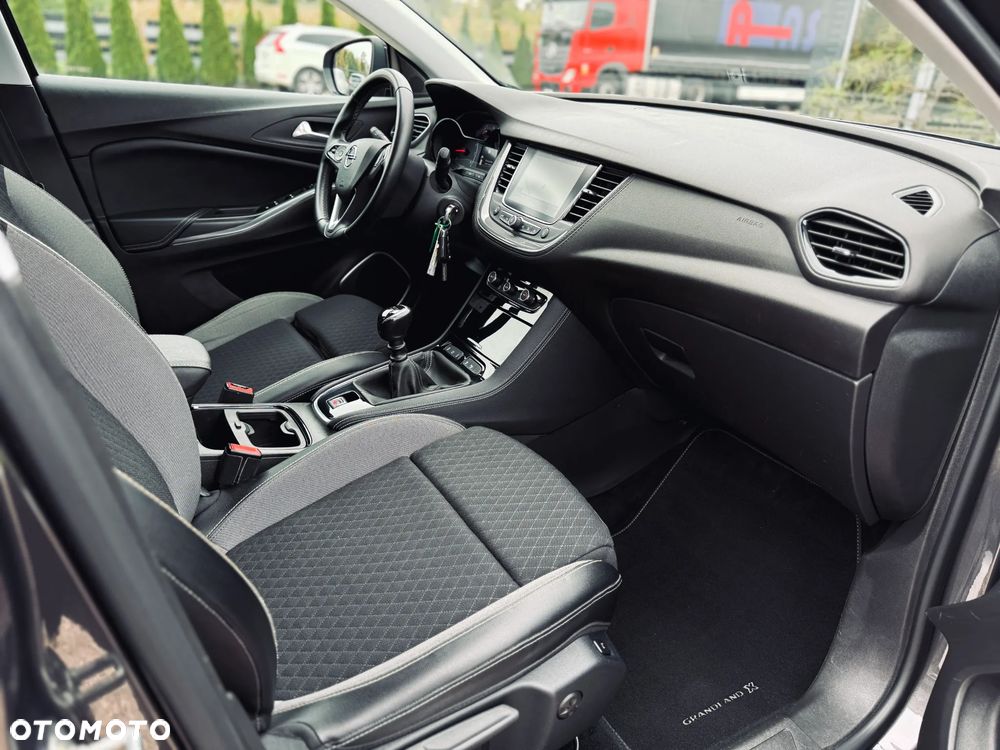 Opel Grandland X 1.5 D Start/Stop Business INNOVATION - 20