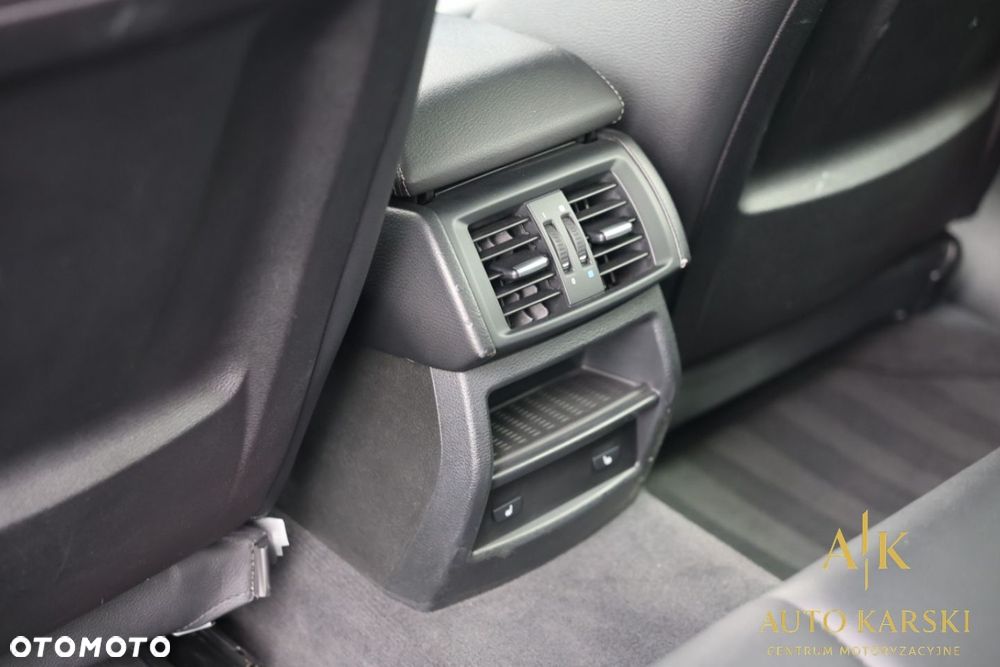 BMW X3 - 32