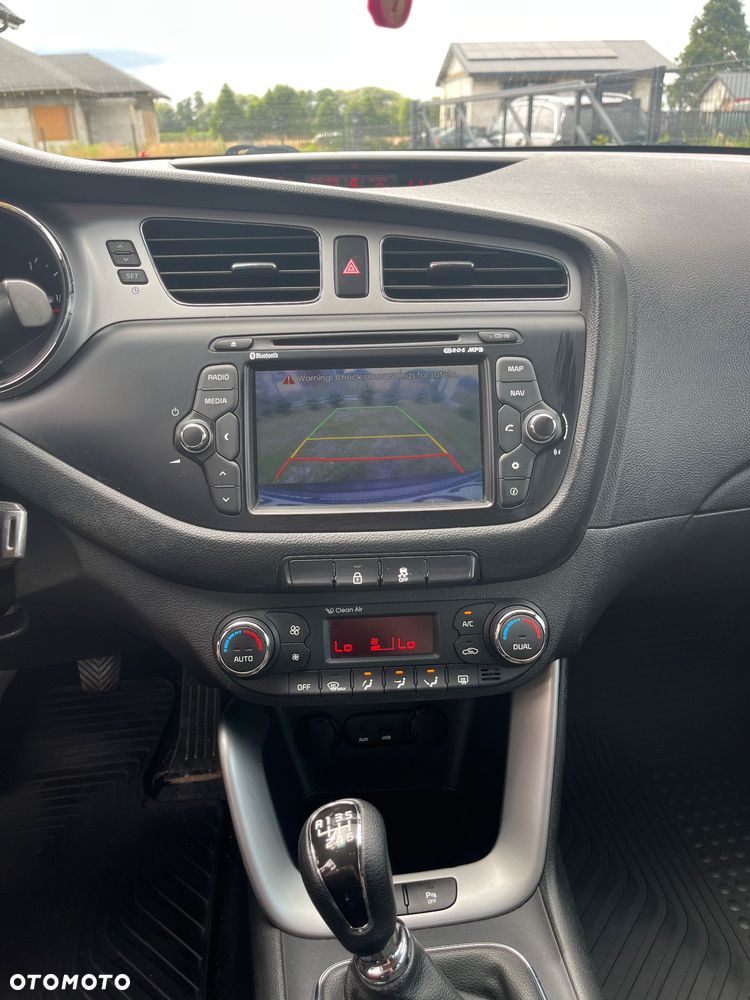 Kia Ceed 1.4 CVVT Attract - 9
